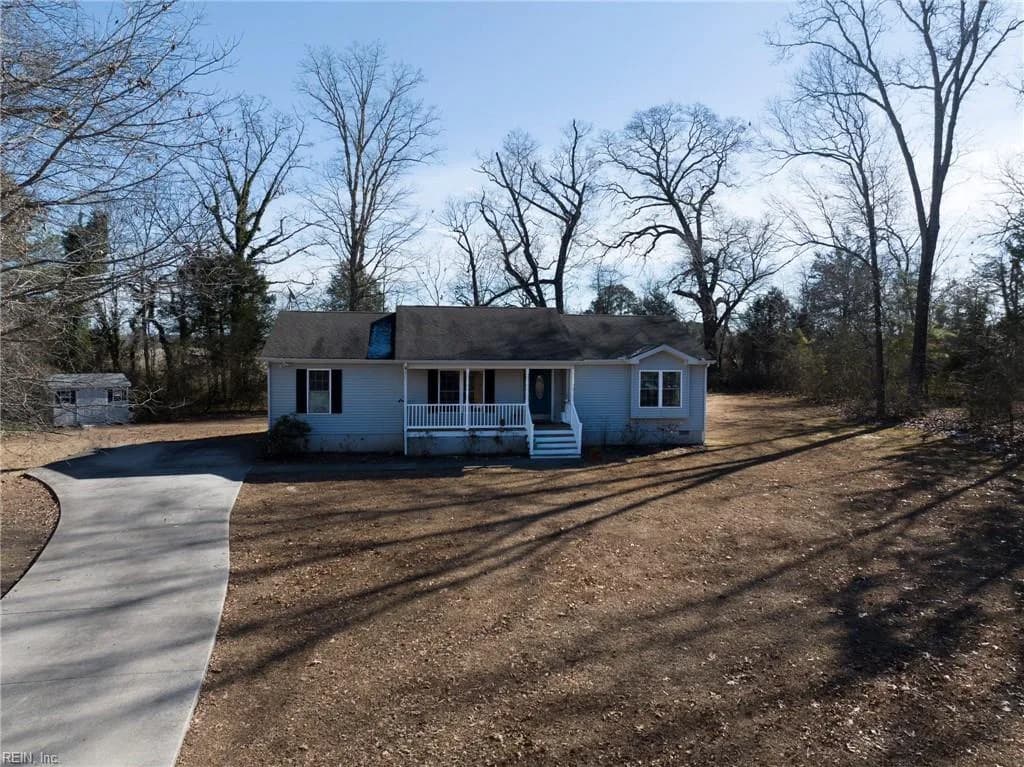 144 Hickory Hill LN, LANCASTER VA 22503 - Main photo