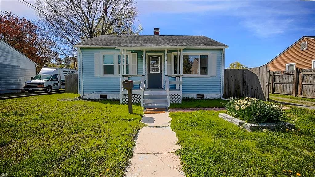 2712 Mark ST, CHESAPEAKE VA 23324 - Main photo