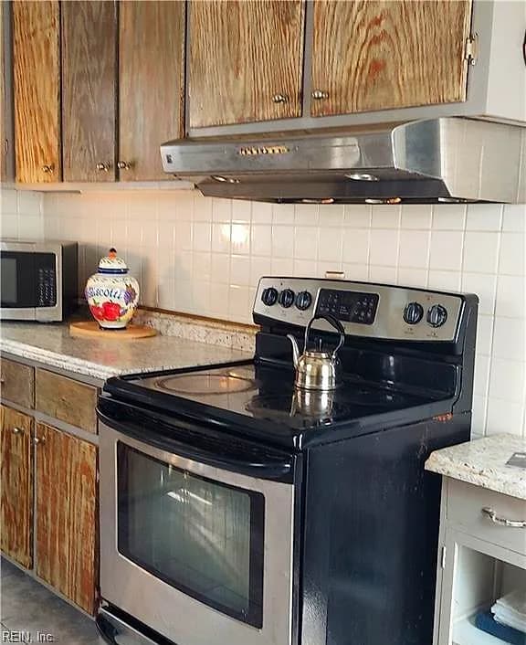 301 Washington ST, HAMPTON VA 23669 thumb 8