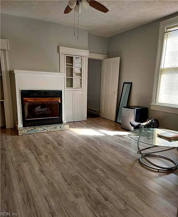 301 Washington ST, HAMPTON VA 23669 thumb 9