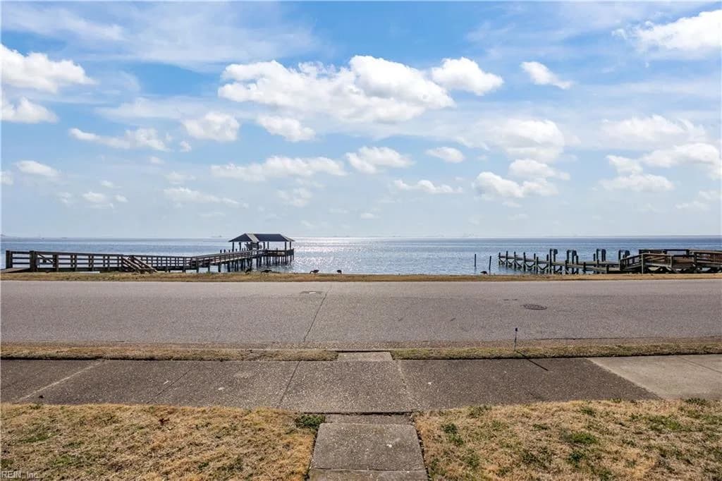 1105 Chesapeake AVE, HAMPTON VA 23661 thumb 10