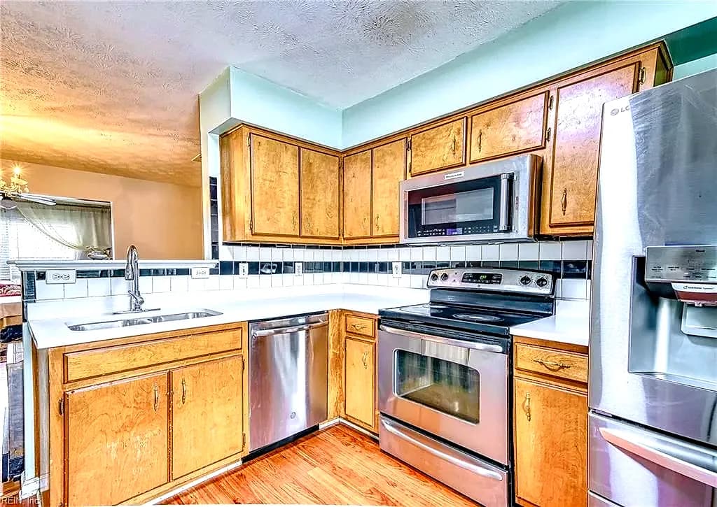 5310 Palmer LN, WILLIAMSBURG VA 23185 thumb 12