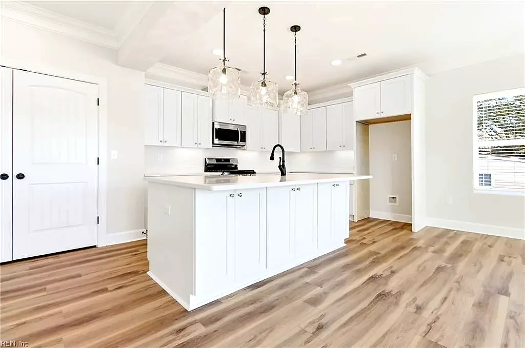 3019 PRETTY LAKE AVE, NORFOLK VA 23518 thumb 10