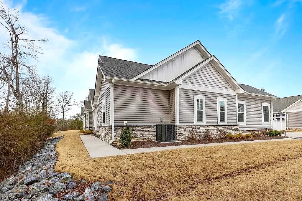 1011 Diamond WAY #C, SUFFOLK VA 23435 - Photo 4