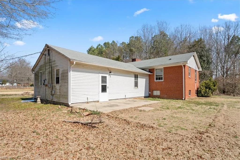 10401 Carriage RD, PROVIDENCEFORGE VA 23140 thumb 6