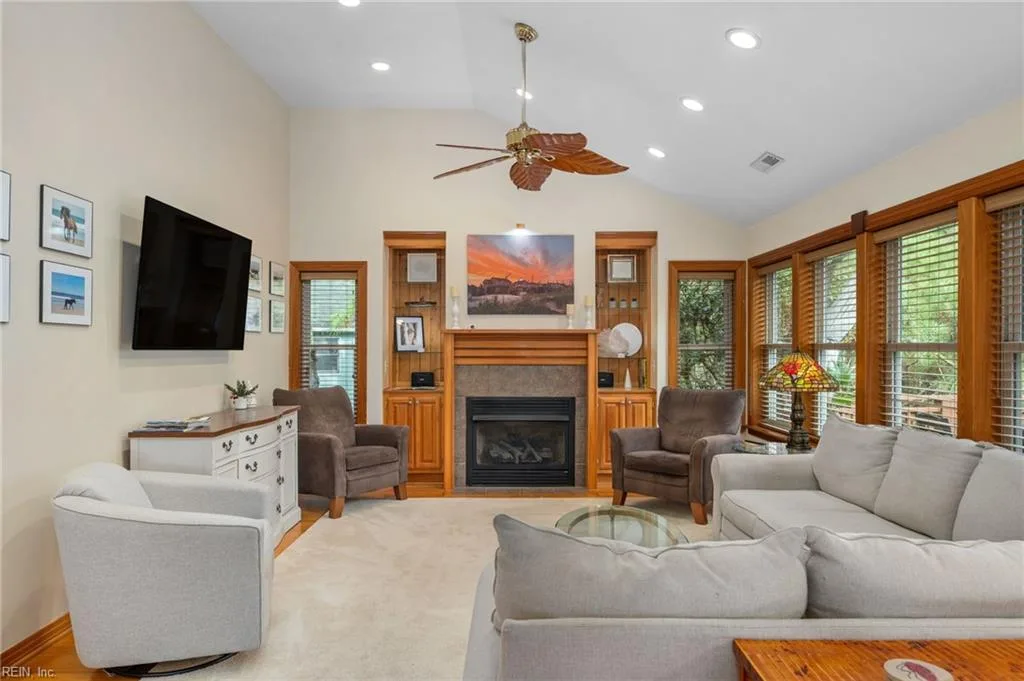 1277 N Lake CT, COROLLA NC 27927 thumb 7