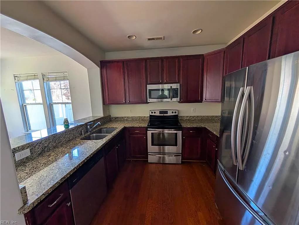 5308 Cottage CT, VIRGINIA BEACH VA 23452 - Photo 3