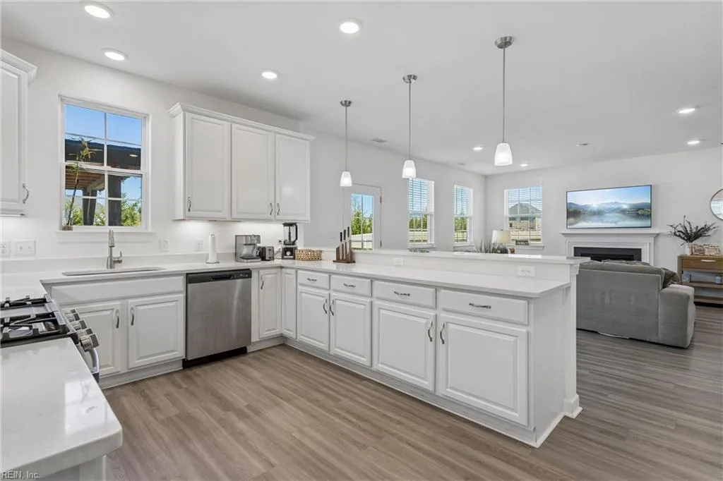 413 Middleton WAY, CHESAPEAKE VA 23322 thumb 12