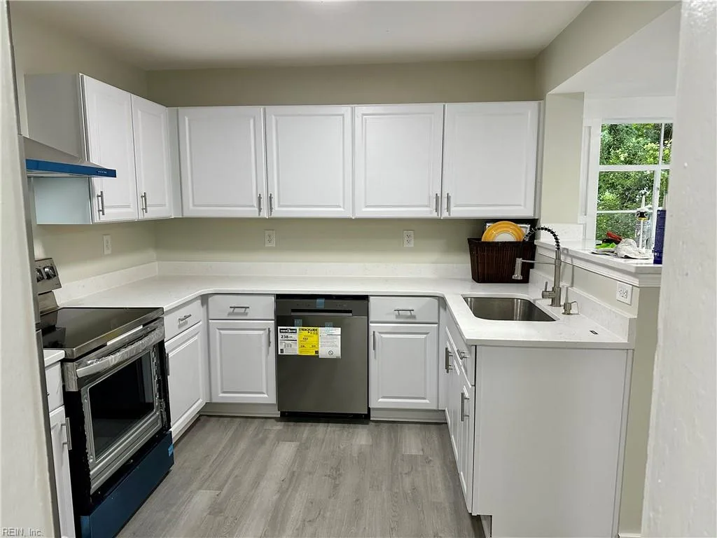 47 Pollux CIR W, PORTSMOUTH VA 23701 thumb 11