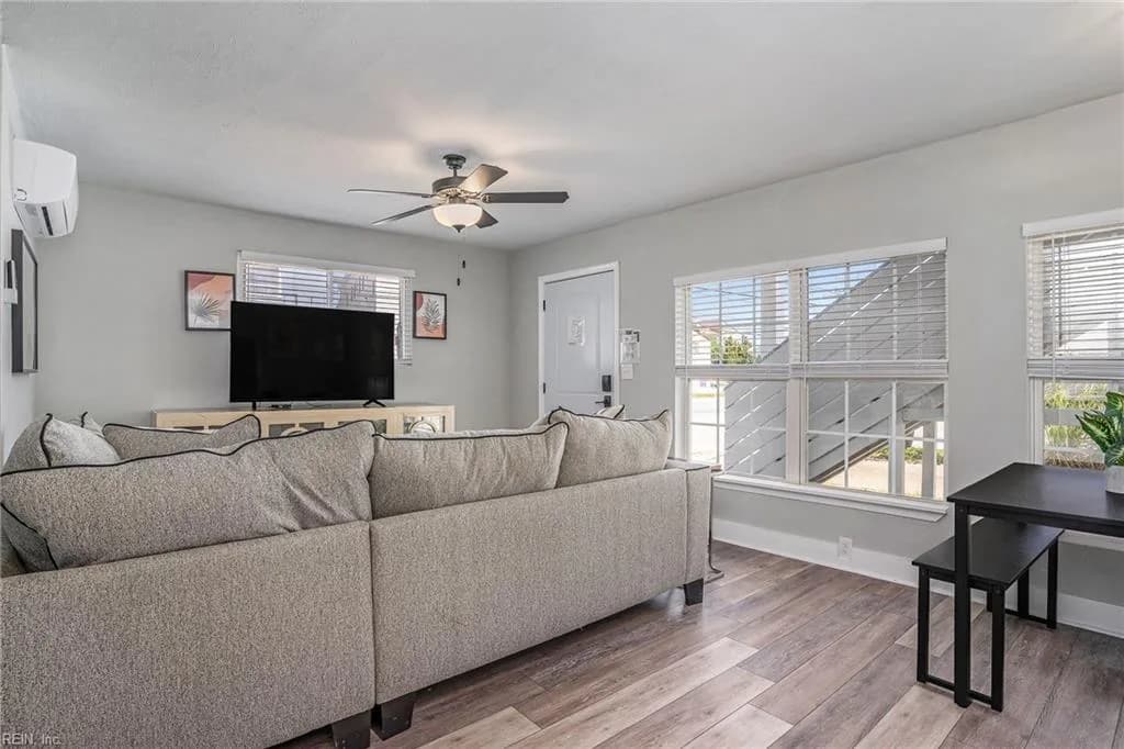 639 W Ocean View AVE, NORFOLK VA 23503 thumb 10