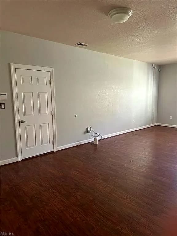 488 S Birdneck RD, VIRGINIABEACH VA 23451 thumb 11