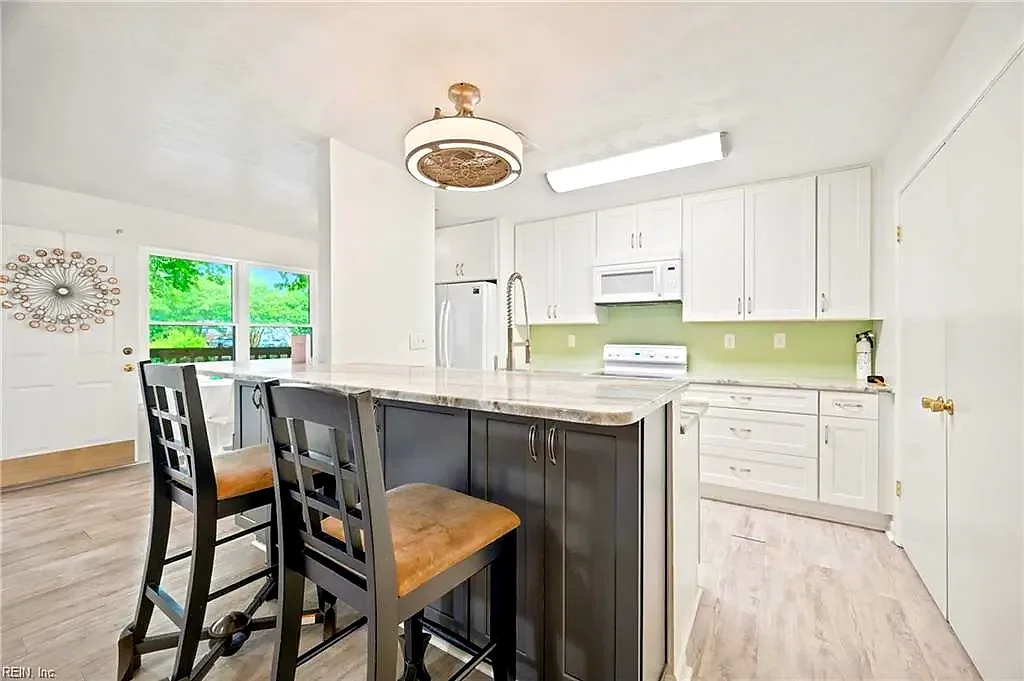 3139 Tidal Bay LN, VIRGINIABEACH VA 23451 - Photo 5