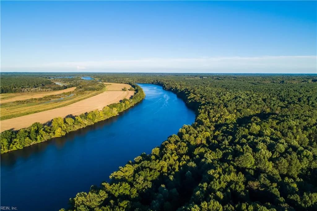 486 Ferry Landing DR, BOYDTON VA 23917 thumb 6