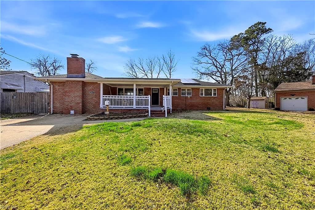 3637 Kevin DR, NORFOLK VA 23518 - Main photo