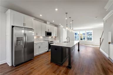 121 Bracewell LN, YORKTOWN VA 23692 thumb 11