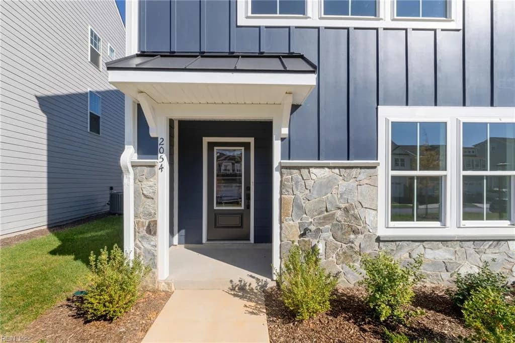 121 Bracewell LN, YORKTOWN VA 23692 thumb 6