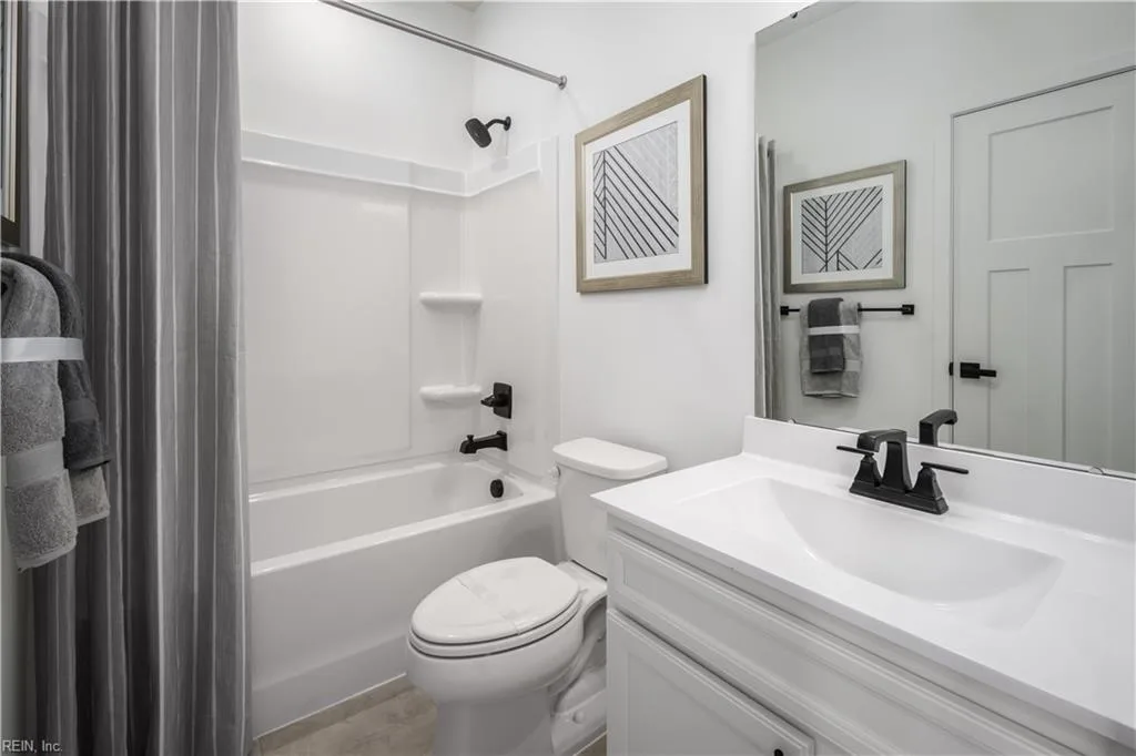 241 Reids Place DR, SUFFOLK VA 23434 thumb 7