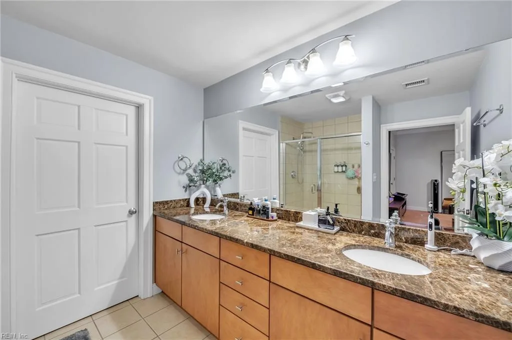 123 College PL #1402, NORFOLK VA 23510 thumb 12
