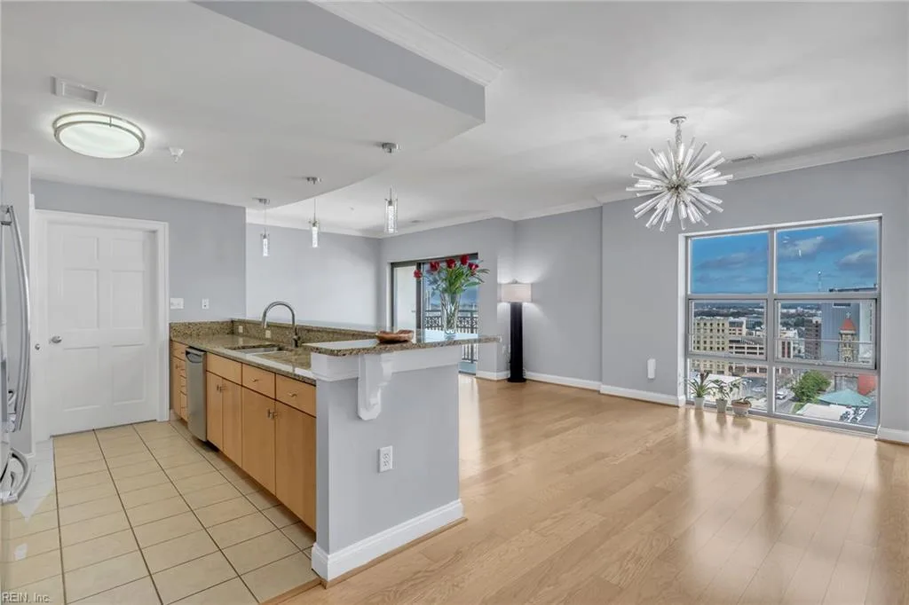 123 College PL #1402, NORFOLK VA 23510 thumb 9