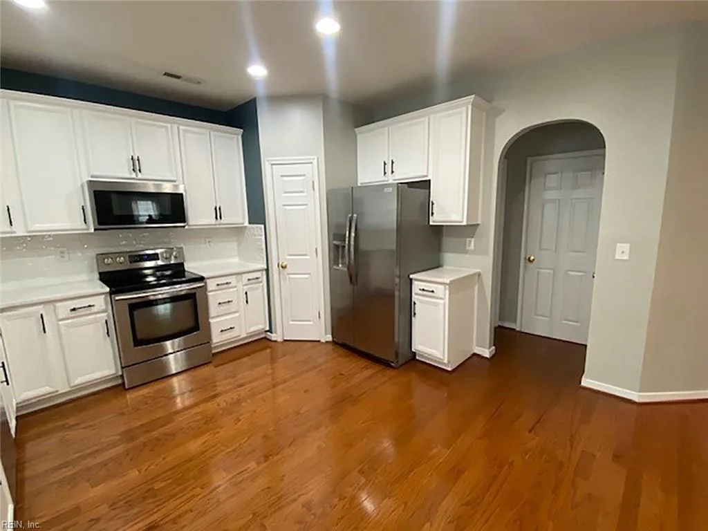 406 Queensbury LN, WILLIAMSBURG VA 23185 thumb 11