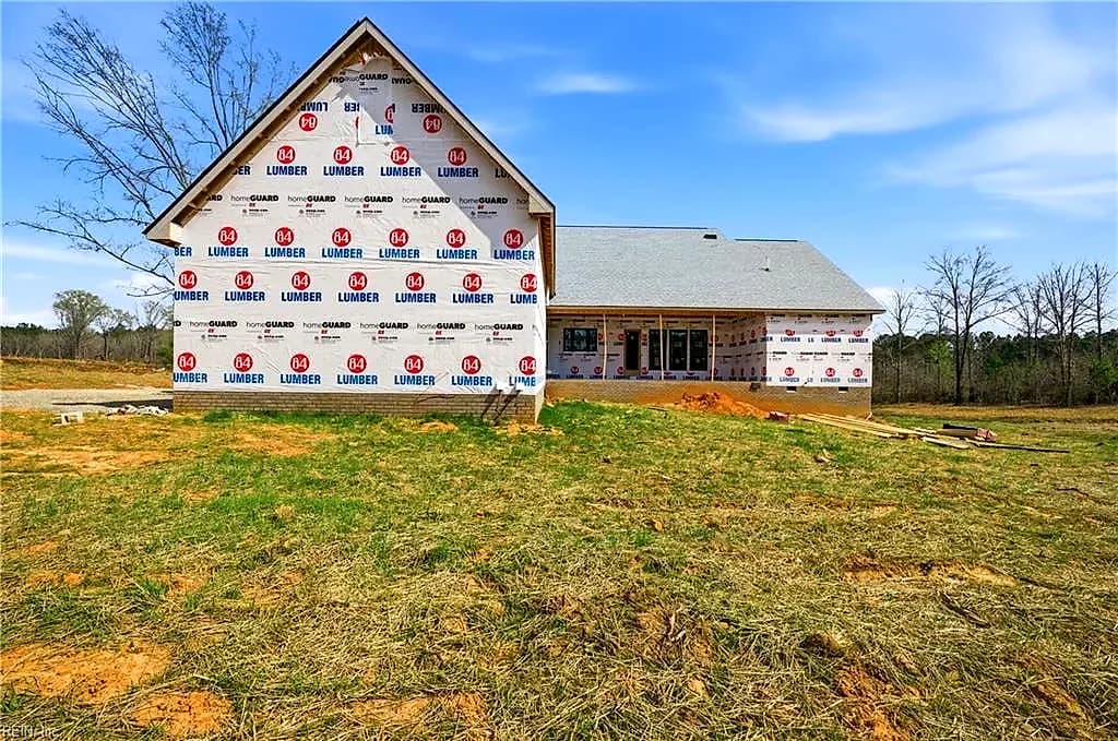 407 Ferry Landing DR, BOYDTON VA 23917 thumb 8