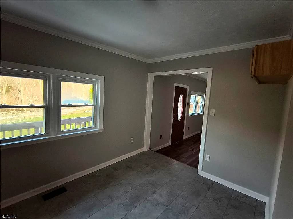 7704 Roaring Run RD, COVINGTON VA 24426 thumb 7