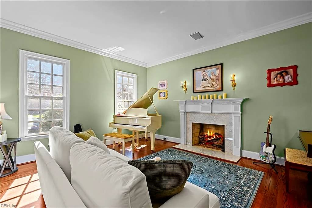 1097 Caton DR, VIRGINIA BEACH VA 23454 thumb 8