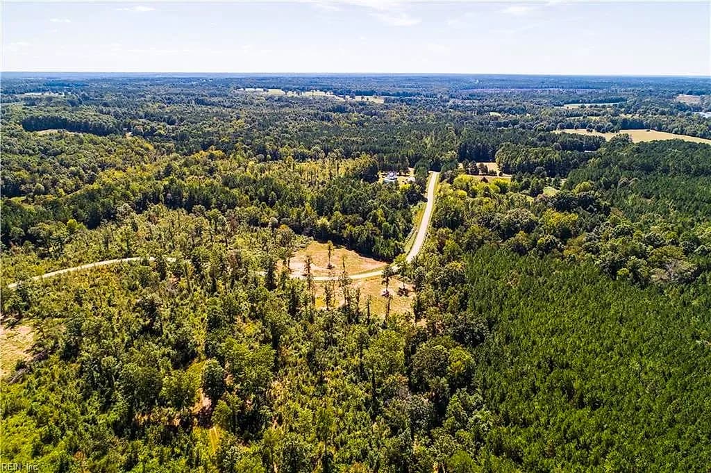539 Ferry Landing DR, BOYDTON VA 23917 thumb 9