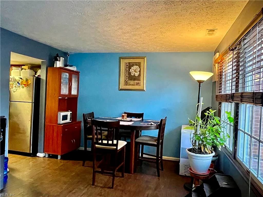 525 Chanticlar CT, NEWPORTNEWS VA 23608 thumb 7