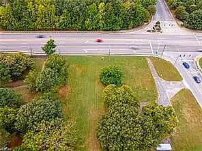 1284 Big Bethel RD, HAMPTON VA 23666 - Photo 4