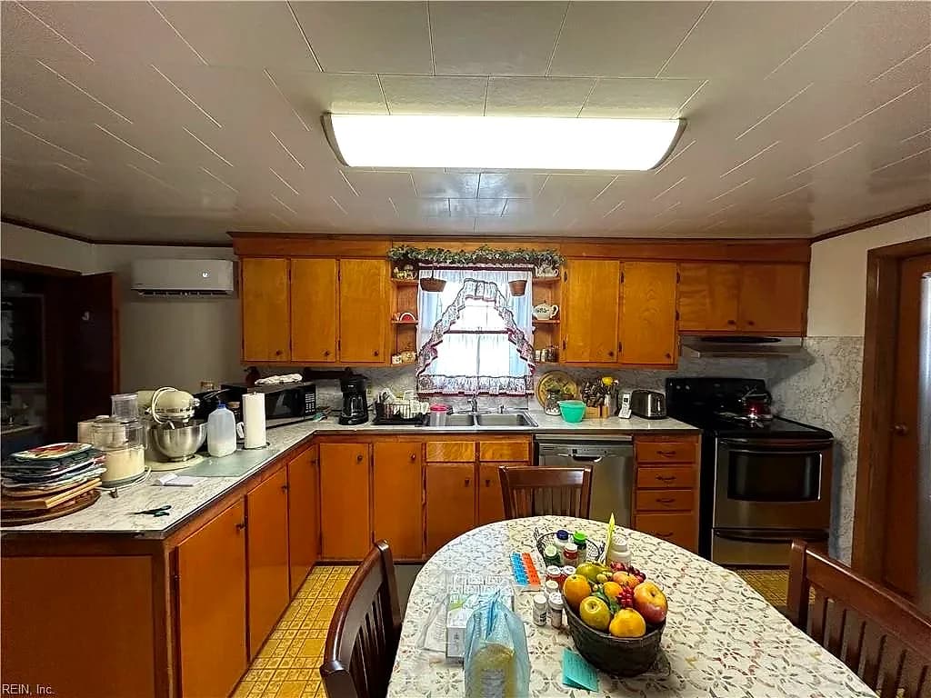 16386 W Ridge RD, TANGIER VA 23440 thumb 8