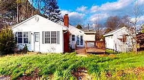 1678 Fitchetts Warf RD, MOON VA 23119 thumb 1