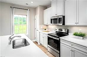 229 Reids Place DR, SUFFOLK VA 23434 thumb 5