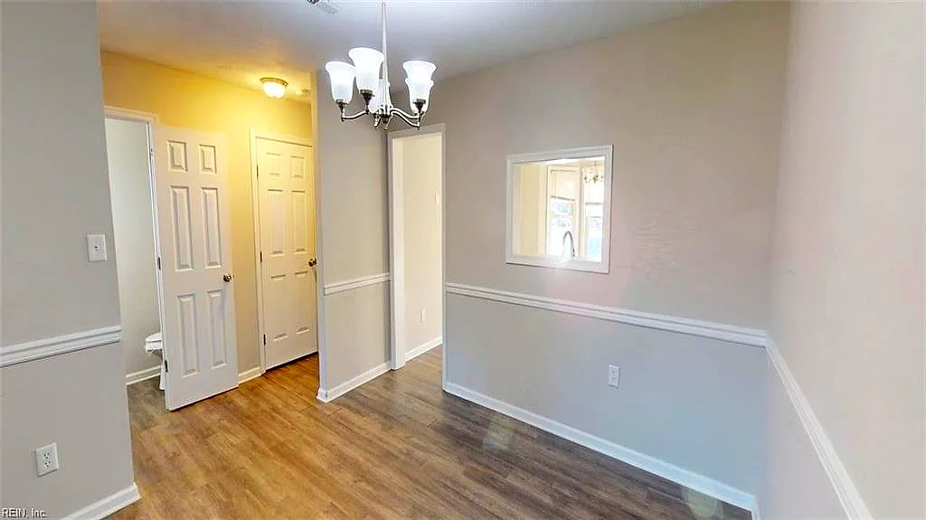 81 N Lake LOOP, HAMPTON VA 23666 thumb 12