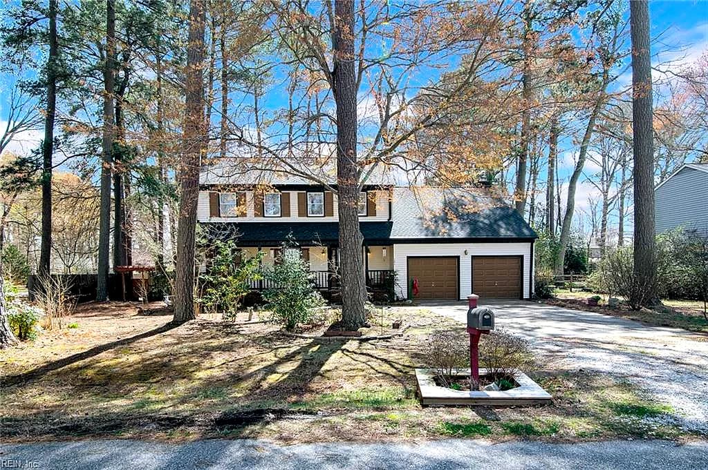 101 edgewood CT, YORKTOWN VA 23692 - Main photo