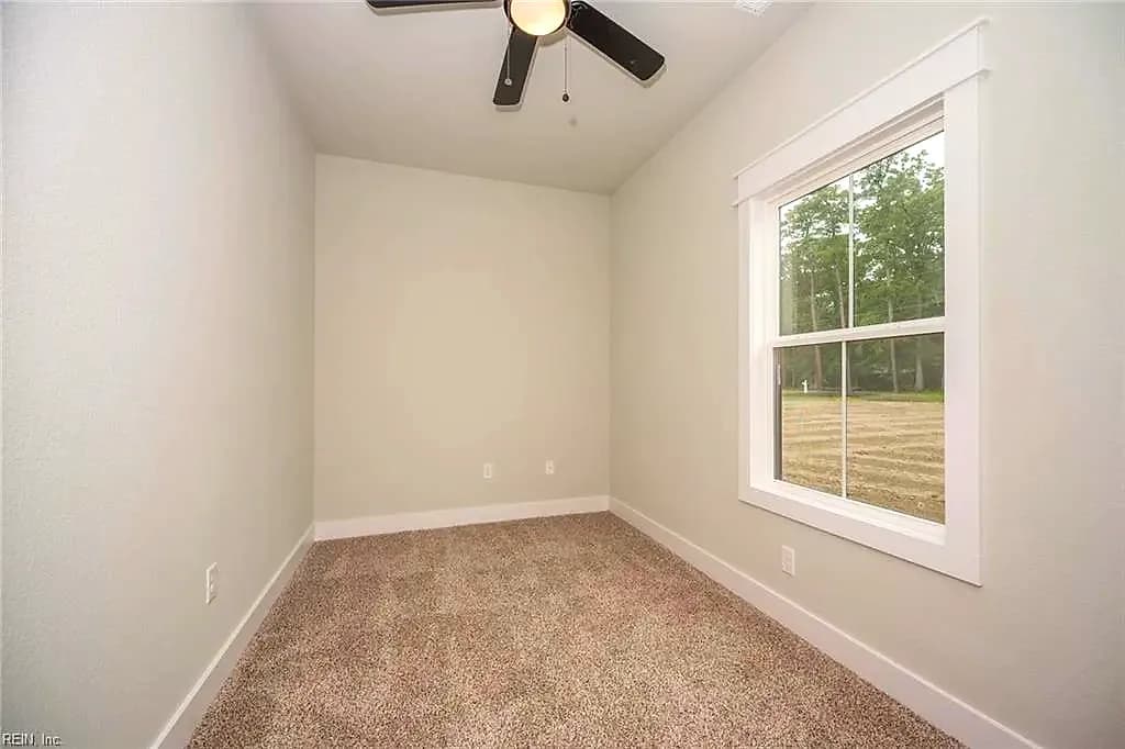 245 Sharber LN, ELIZABETHCITY NC 27909 - Photo 4