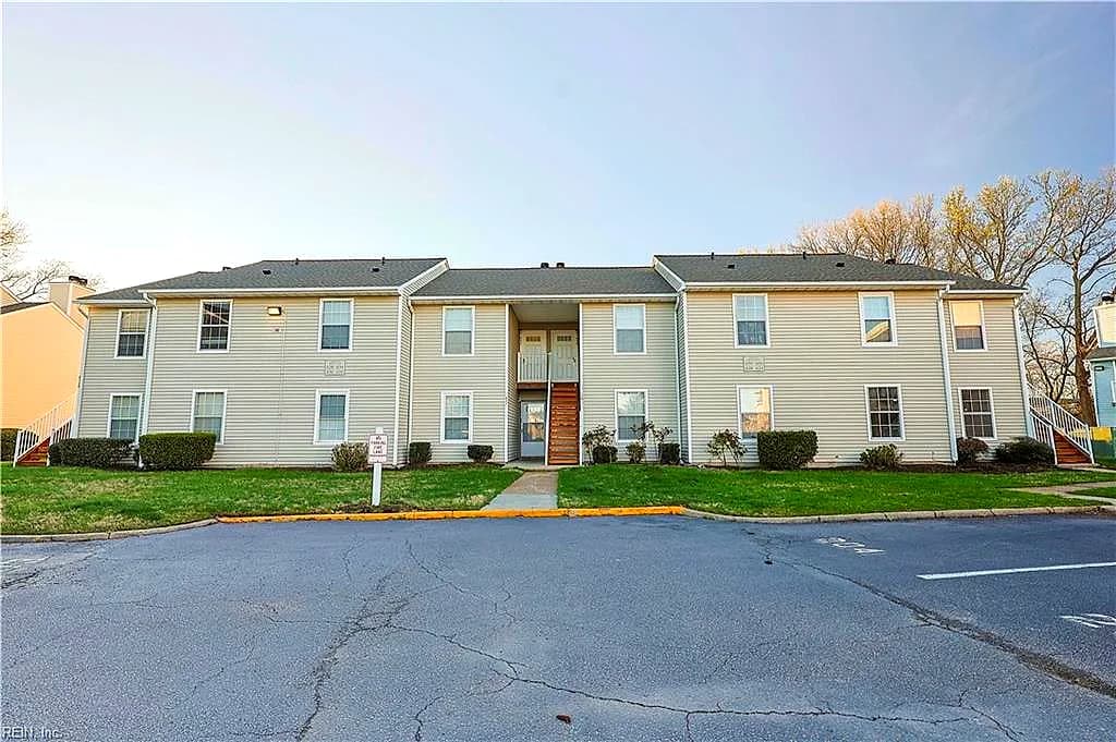 630 Spirit CT, VIRGINIA BEACH VA 23462 - Main photo