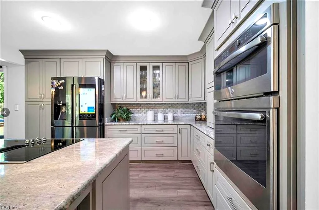 4371 Lake Prince DR, SUFFOLK VA 23434 thumb 7