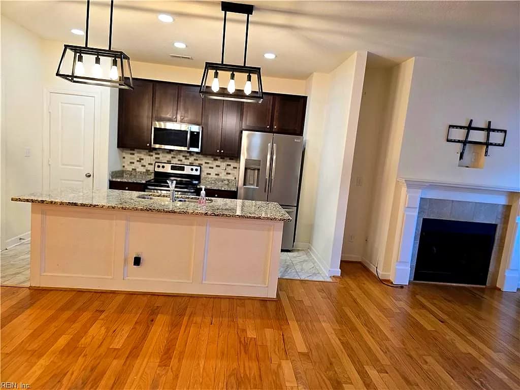 450 Abelia WAY, CHESAPEAKE VA 23322 thumb 6