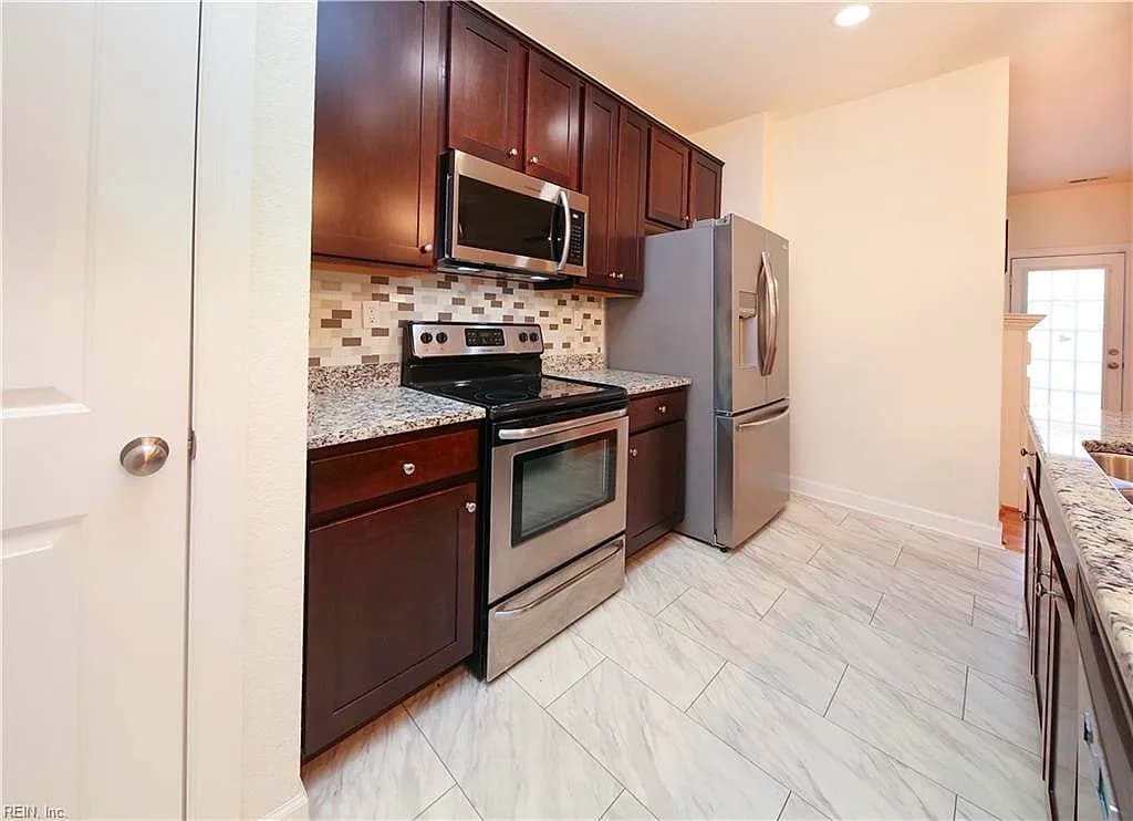 450 Abelia WAY, CHESAPEAKE VA 23322 thumb 9
