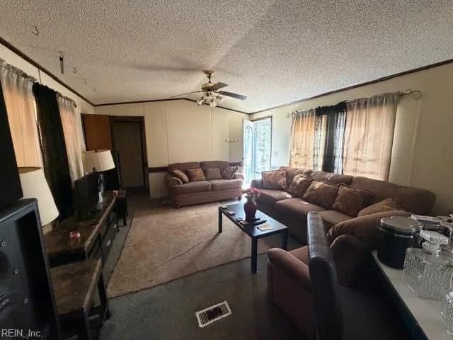 37219 General Mahone BLVD, IVOR VA 23866 thumb 11