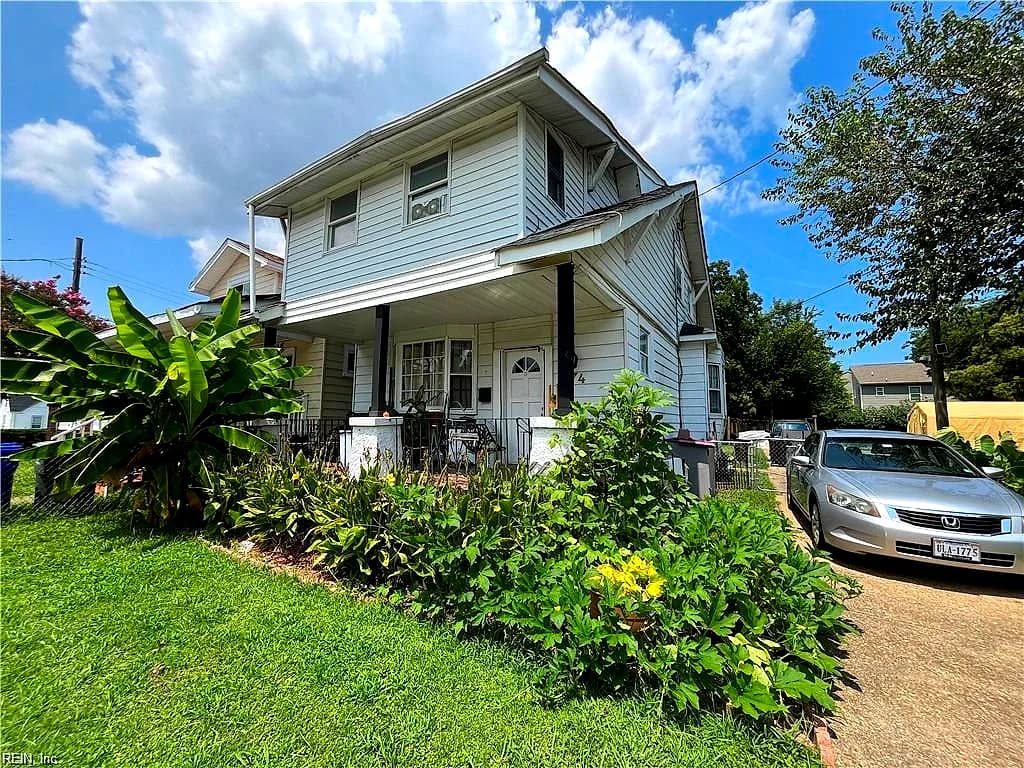 974 Philpotts RD, NORFOLK VA 23513 - Photo 2