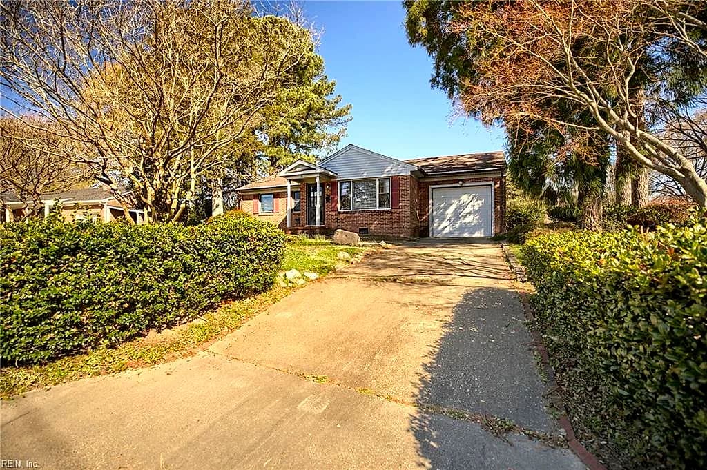 6 Karen DR, NEWPORT NEWS VA 23608 - Main photo