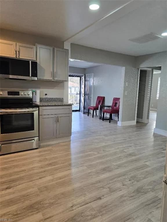 3761 Larkin ST, NORFOLK VA 23513 thumb 9