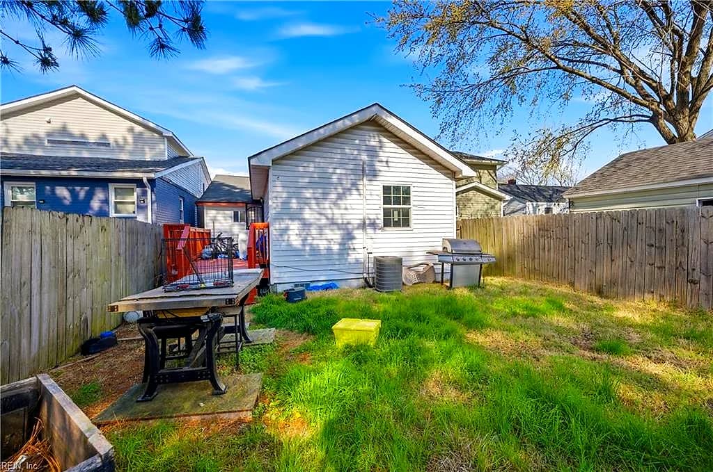 3214 Lens AVE, NORFOLK VA 23509 thumb 7