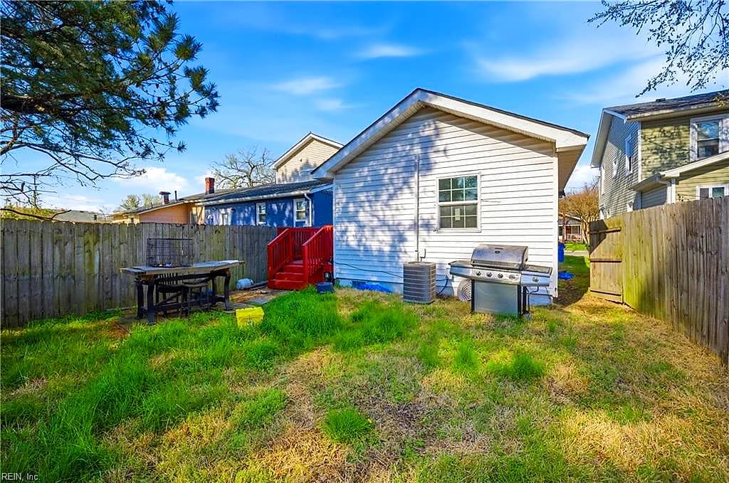 3214 Lens AVE, NORFOLK VA 23509 thumb 9