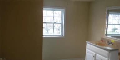 3855 Giles CIR, NORFOLK VA 23513 thumb 12
