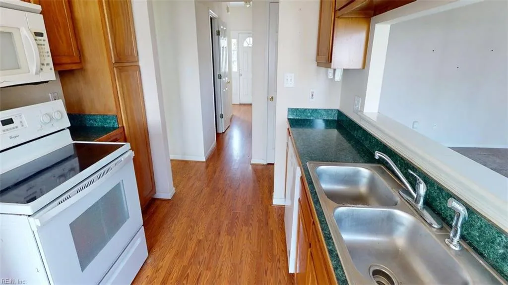 707 Indian Cedar DR, CHESAPEAKE VA 23320 thumb 8