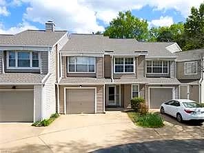 5195 Cypress Point CIR, VIRGINIA BEACH VA 23455 - Main photo