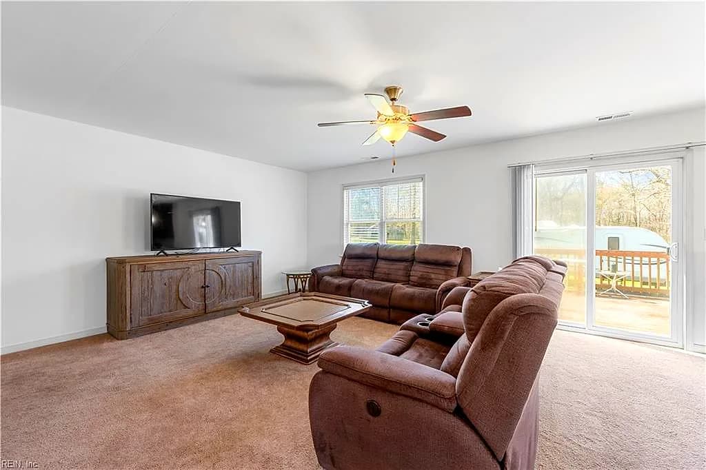 2116 Beaverdam RD, SPRING GROVE VA 23881 thumb 6